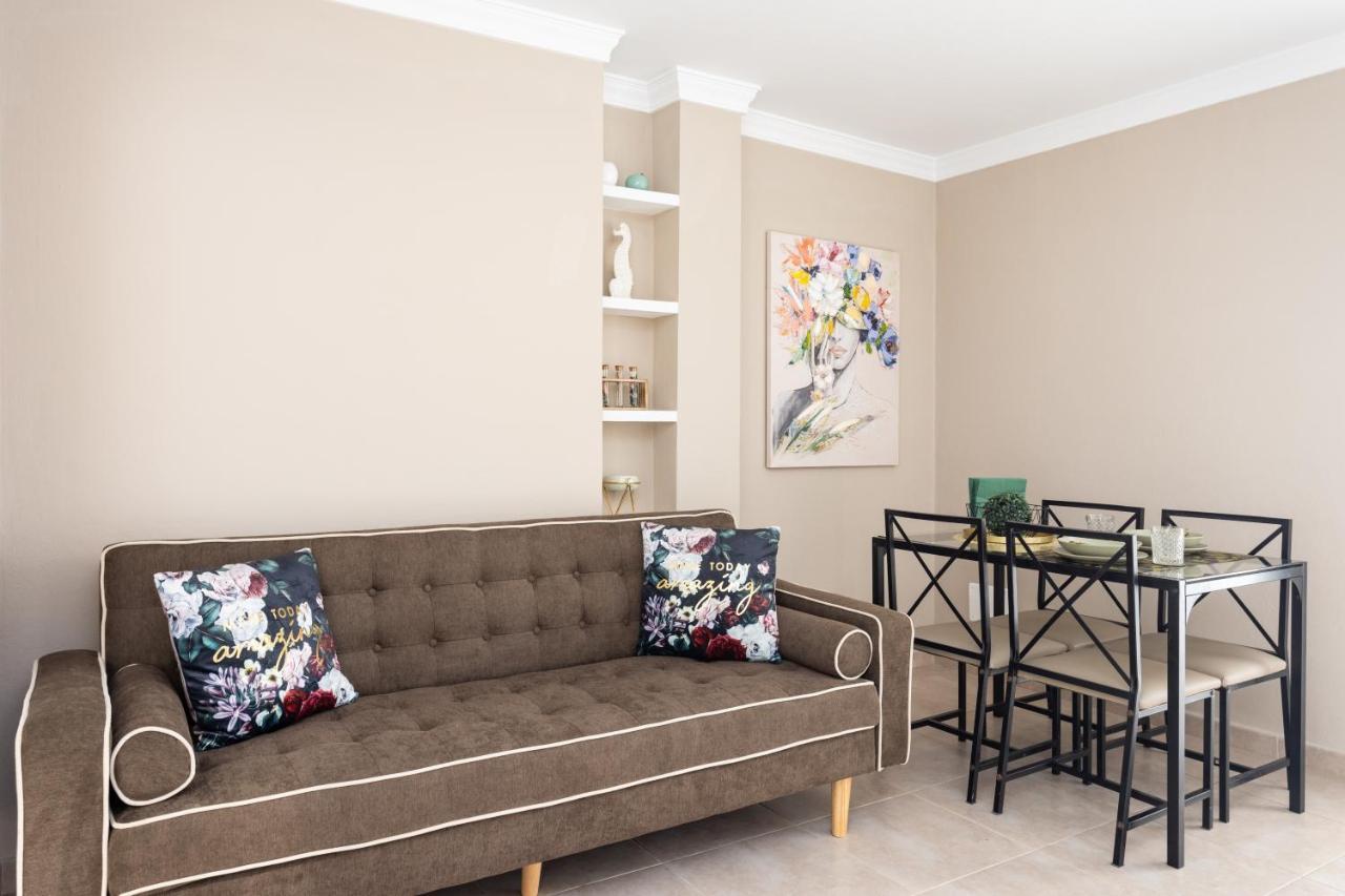 Casa Melo Melo By The Beach 아로나 외부 사진