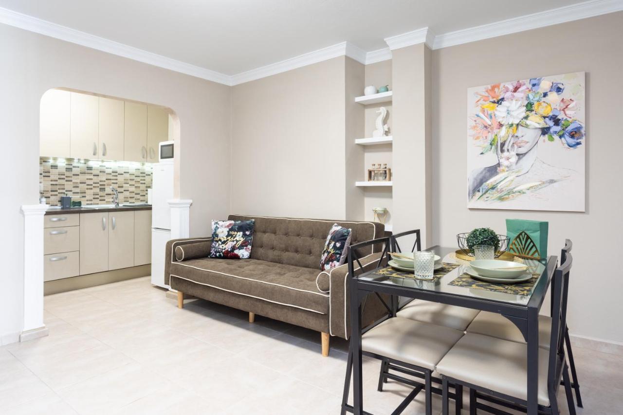 Casa Melo Melo By The Beach 아로나 외부 사진