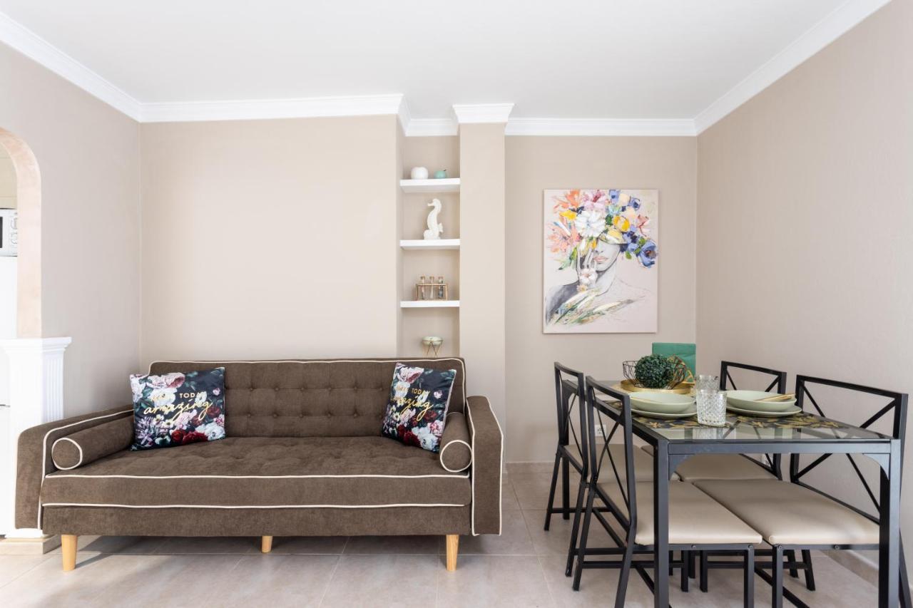 Casa Melo Melo By The Beach 아로나 외부 사진